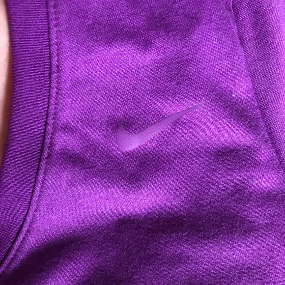 Nike workout t-shirt - Picture 5 of 6